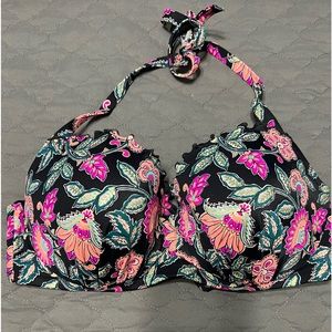 Brand new without tag Shade Shore bikini top size 38D